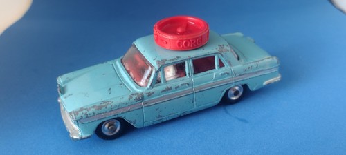 Corgi toys 236 - toys, austin