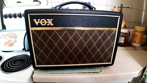Vox pathfinder 15w amp - 10,