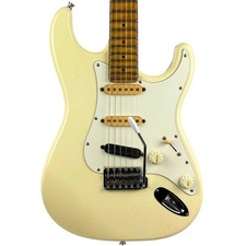 Fender Stratocaster STM-60M -