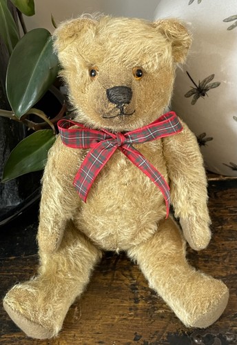 Antique vintage british golden - antique,