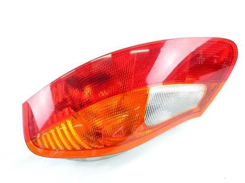 98663144203 right taillight - right,