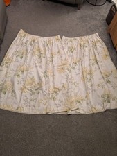  LAURA ASHLEY HONEYSUCKLE TRAIL CAMOMILE CURTAINS