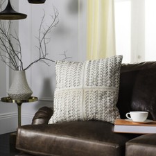 SAFAVIEH Dash Cowhide Pillow |