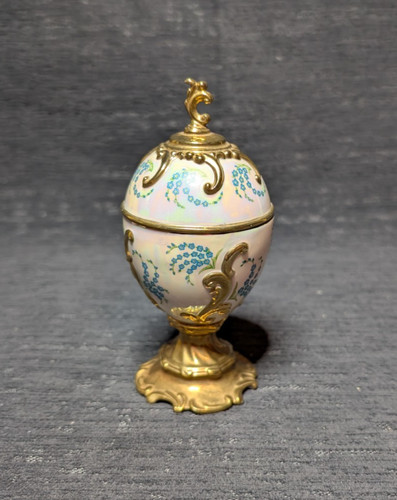 House faberge egg - of, 'forget