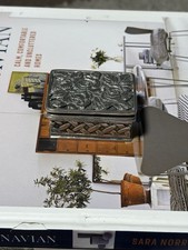 Pewter trinket box with