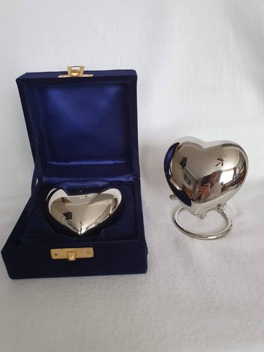 Cremation heart urn - cremation,