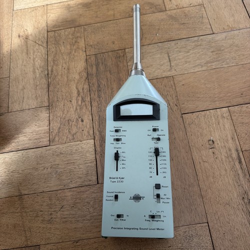 Bruel kjaer 2230 sound level - &,