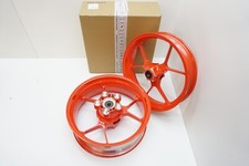 APRILIA Tuono V4 1100 RSV4