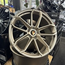 Ex Display 22” Porsche