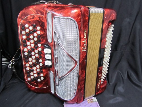 Hohner chromatic accordion - chromatic, 96