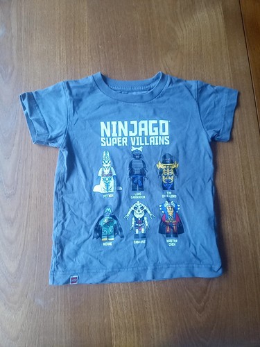 Uniqlo lego ninjago - uniqlo,