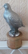 METAL BIRD CAR MASCOT ON CHROME BASE AND WOODEN PLINTH BIRD HOOD ORNAMENT