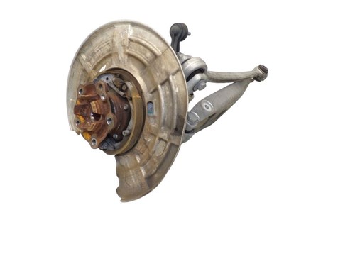 Left rear wheel hub - rear,