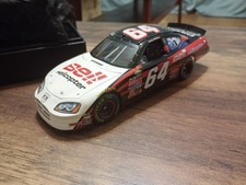 Rusty Wallace 2004 1/24 Nascar Diecast Elite Dodge