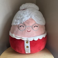  "Nicolette" Squishmallow