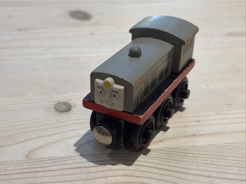 Thomas wooden railway - thomas,