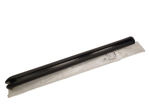 Sliding door guide rail right - sliding,