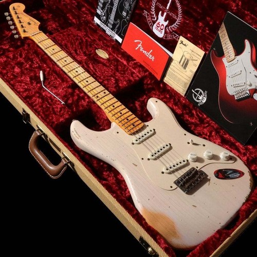 Fender 60th anniversary 1954 - 60th,
