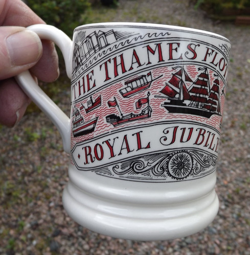 2012 queen diamond jubilee - queen's,
