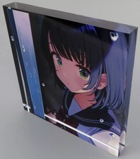 Acrylic Block Stand Solo