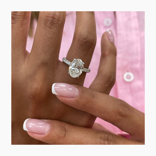 Oval diamond ring - diamond, vs1