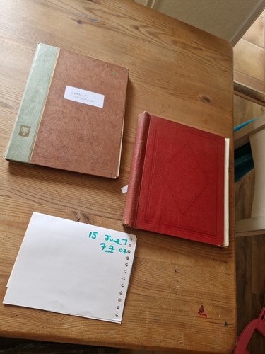 Stamp albums with - x, 2