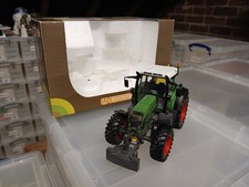 Universal Hobbies Fendt 818