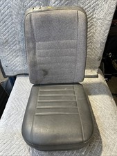 Land Rover Defender Front