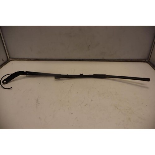 Front wiper arm mercedes - rh,