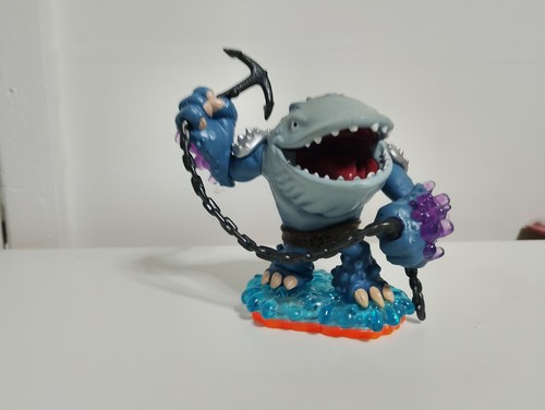 Skylanders giants figures - skylanders,