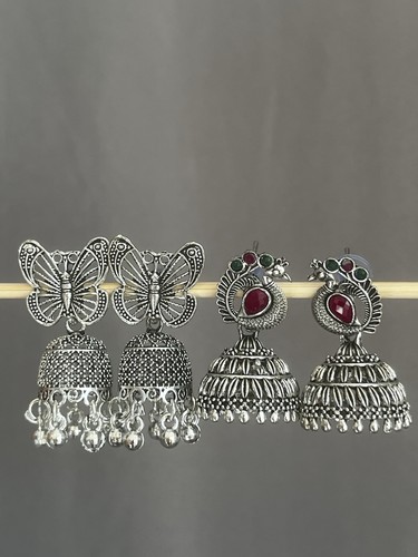 Silver tone metal - silver,