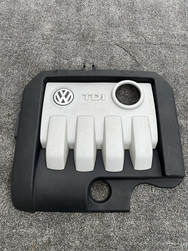 Volkswagen 9tdi engine cover - volkswagen,