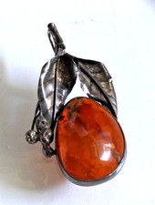 Pendant Baltic Amber & Silvery
