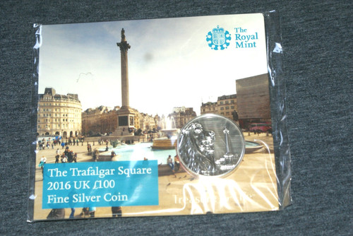 Trafalgar square 100 - square, £100