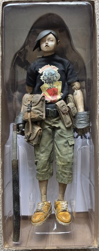Threea ashley wood - /,