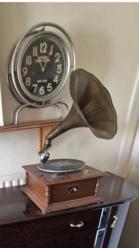 Vintage gramophone phonograph - vintage,