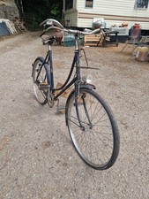 BARN FIND FOR RESTORATION: EARLY VINTAGE LADIES PASHLEY BICYCLE / BIKE