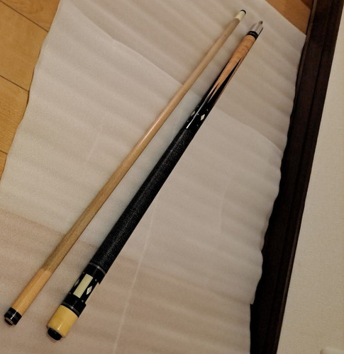 Adam helmstetter billiard cue - helmstetter,