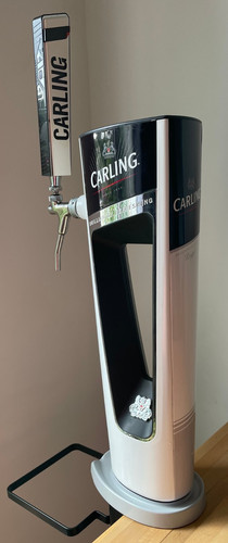 Carling black label - label,