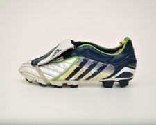 Adidas Predator Powerswerve