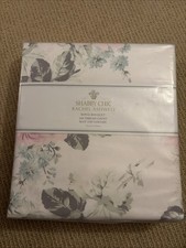 Shabby Chic By Rachel Ashwell