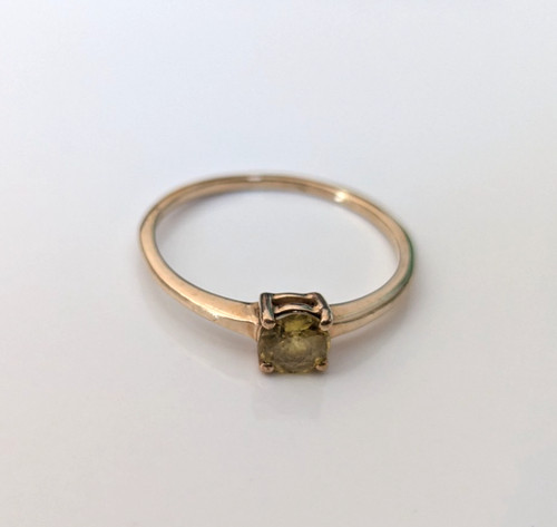 9ct yellow gold sphene - yellow,
