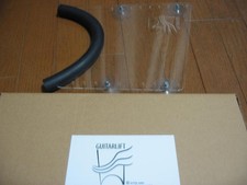 Guitar lift half crystal clear