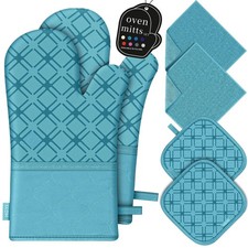 Oven Mitts and Pot Holders Set
