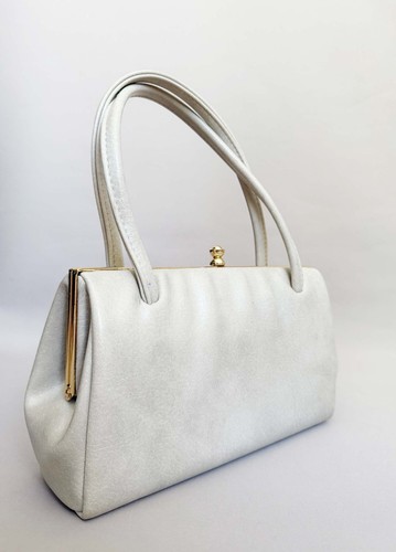 Vintage patent leather beige