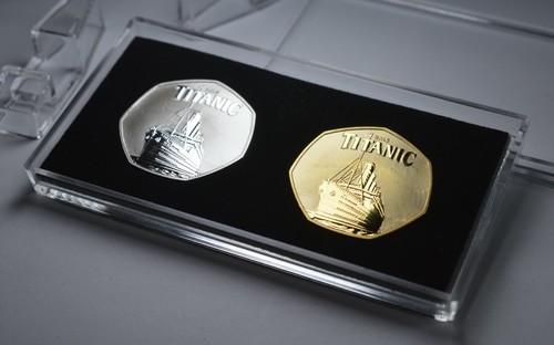 Pair rms titanic - of,