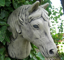 Elegant 20cm horse - head, wall