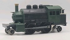 VINTAGE LIONEL O GAUGE GREEN &