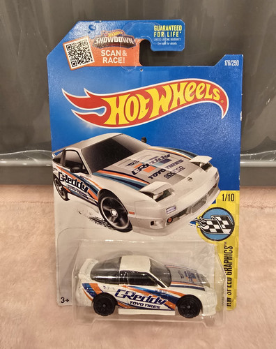 Hot wheels nissan - wheels,
