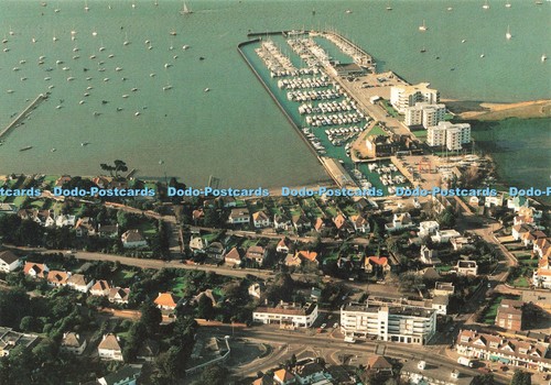D237469 poole harbour yacht - harbour,